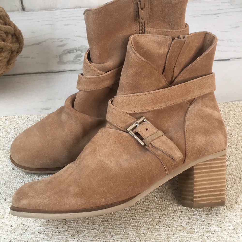 Anthropologie Matisse Harper Tan Suede Leather Ankle Boots Booties Buckle